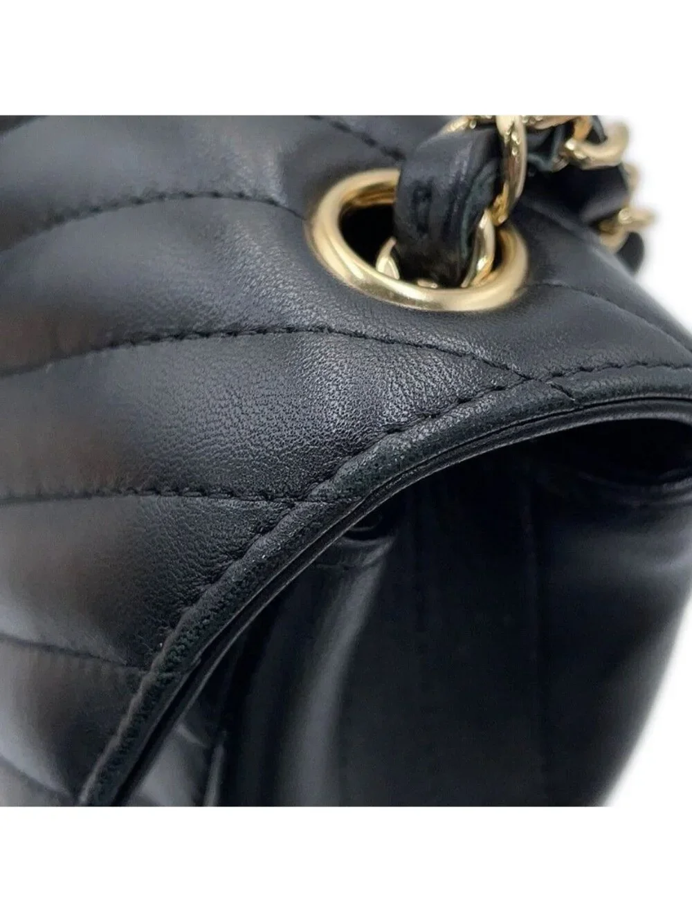 Chanel Chain Shoulder Bag Chevron CC Logo Mini Lambskin V-stitch Black